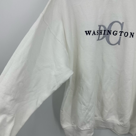 Vintage Y2K Washington DC Crewneck Sweatshirt Size XL Streetwear Early 2000s - Picture 4 of 7
